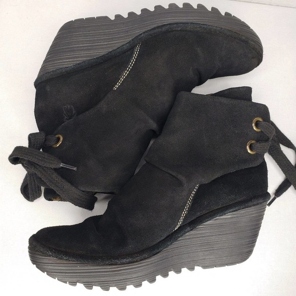 Fly London Boots Yama Wedge Ankle Bootie Black Suede Lace Up Size 38 EU 8 US - Picture 13 of 13